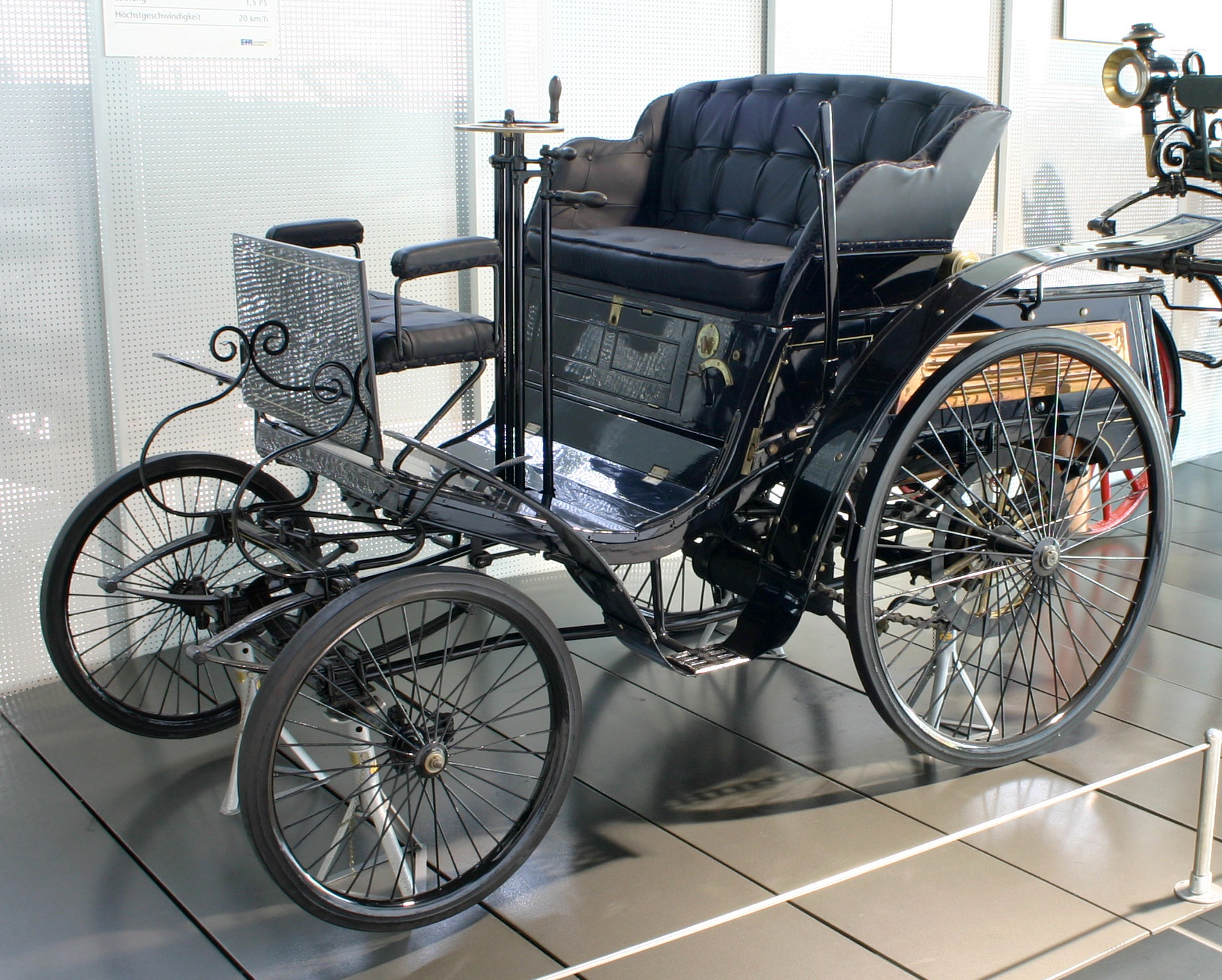 Who invented the first car karl benz or henry ford #2